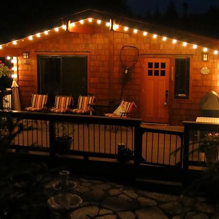 ポート・レンフルー A Shack In The Woodsヴィラ エクステリア 写真
